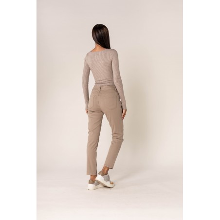 Pantalon classique stretch beige femme - Matière noble 29,90€