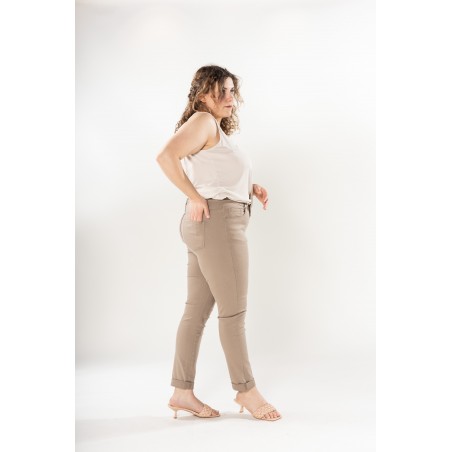 Pantalon classique stretch beige femme - Matière noble 29,90€