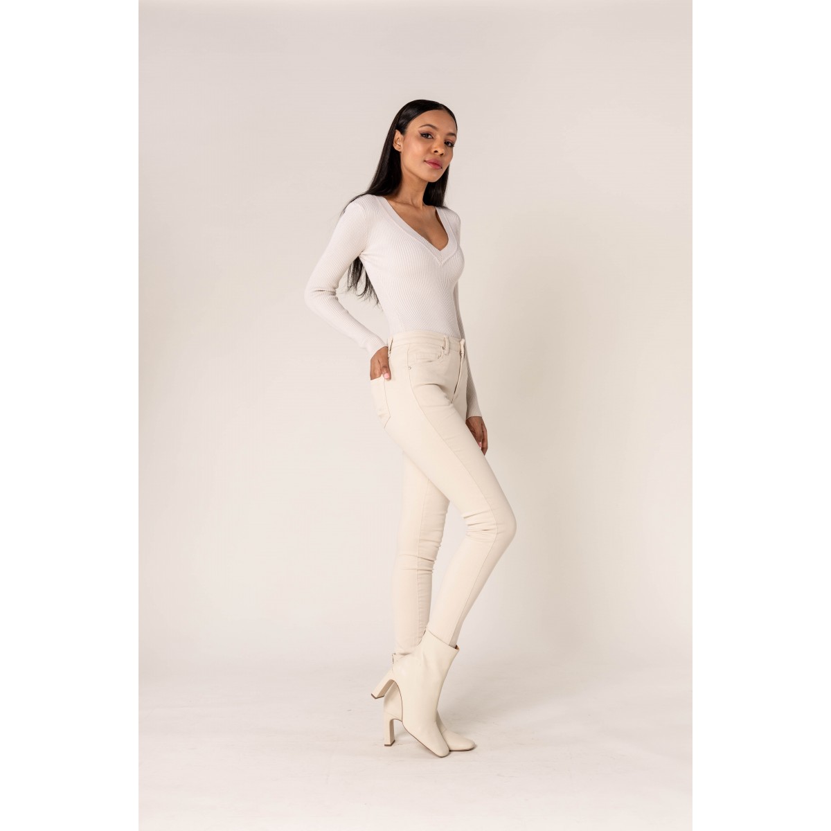 Pantalon stretch slim écru Nina Carter - Matière noble 29,90€