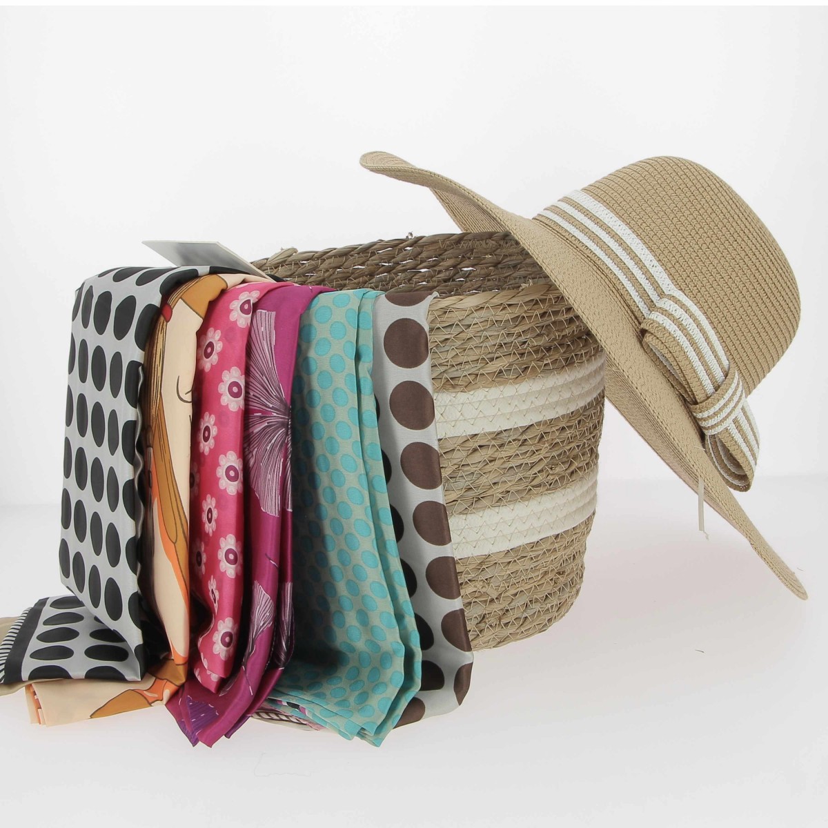 Foulard écharpe G.Pasquier, livraison rapide - Matière noble 12,90€