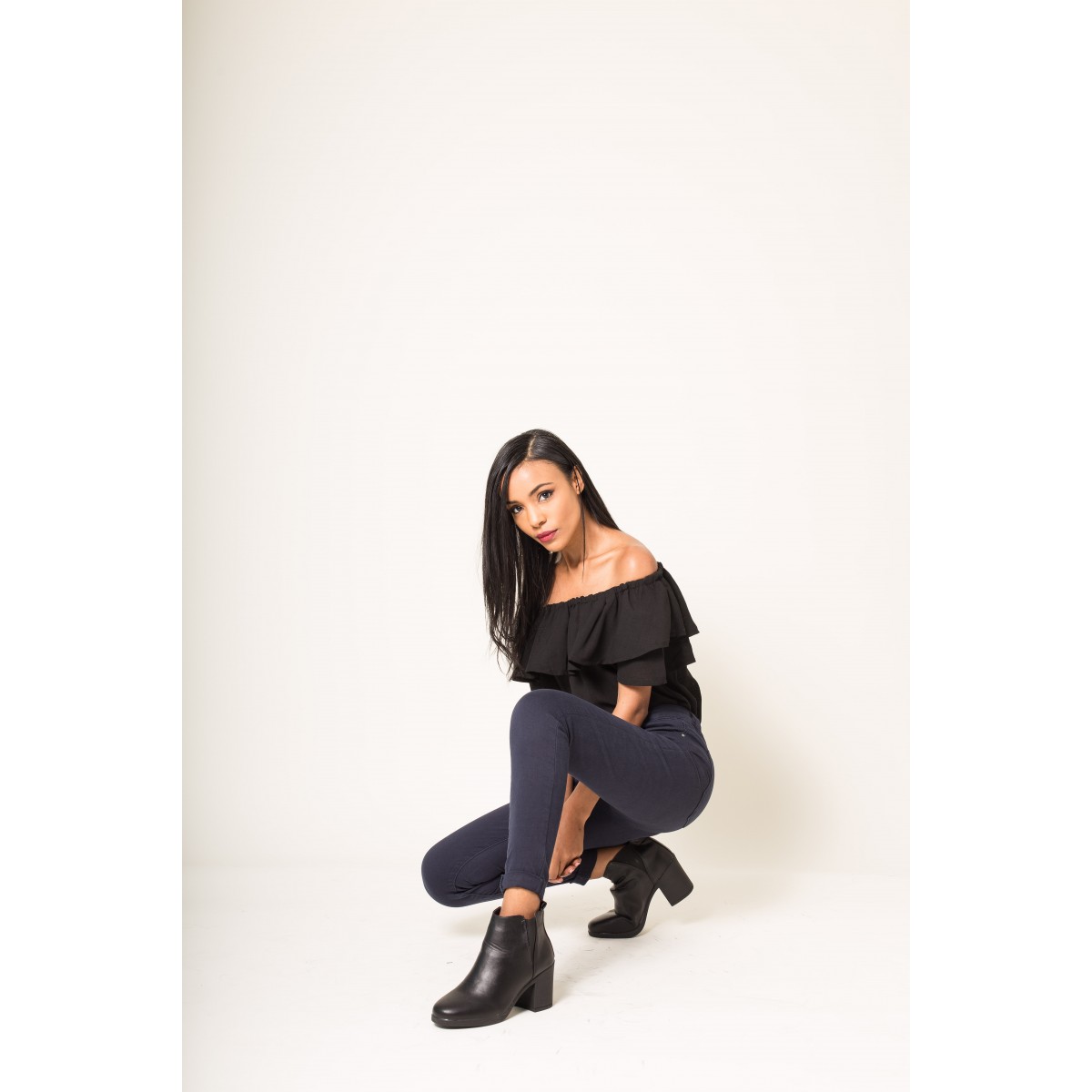 Pantalon slim stretch marine femme - Matière noble 29,90€