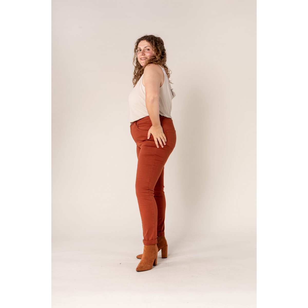 Pantalon et jean Nina Carter femme - Matière noble 29,90€