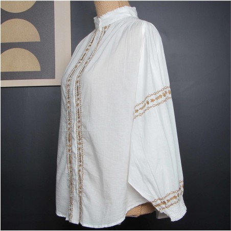 Chemise blanche manches ballon brodées - Matière noble