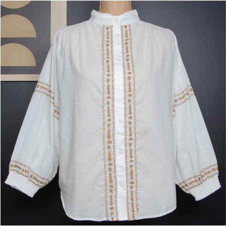 Chemise blanche manches ballon brodées - Matière noble