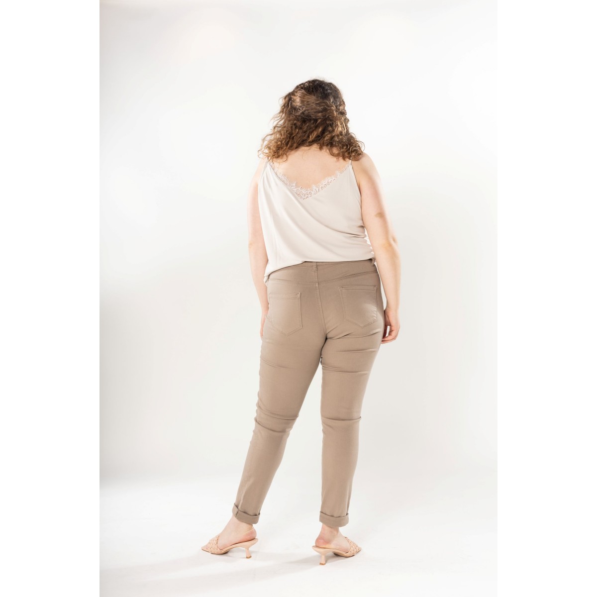 Pantalon stretch beige Nina Carter femme - Matière noble 29,90€