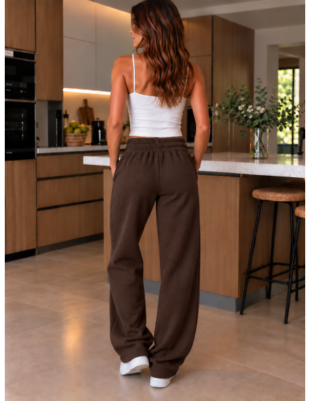 Jogging femme marron coupe large à strass | Matière Noble