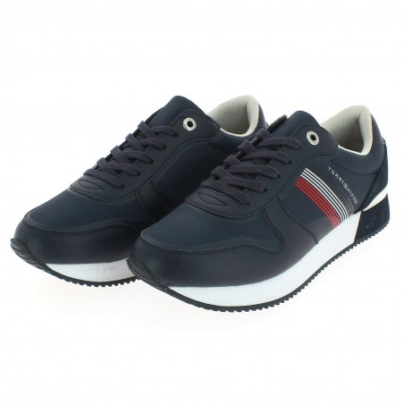 BASKET FEMME T HILFIGER ACTIVITE CITY MARINE - MATIERE NOBLE 59€