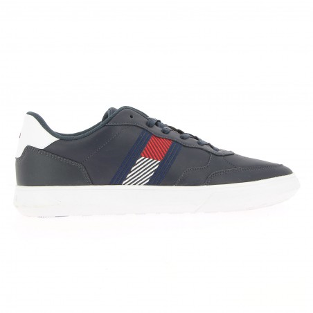 Baskets TOMMY HILFIGER Cupsole cuir marine - Matière noble 59,90€