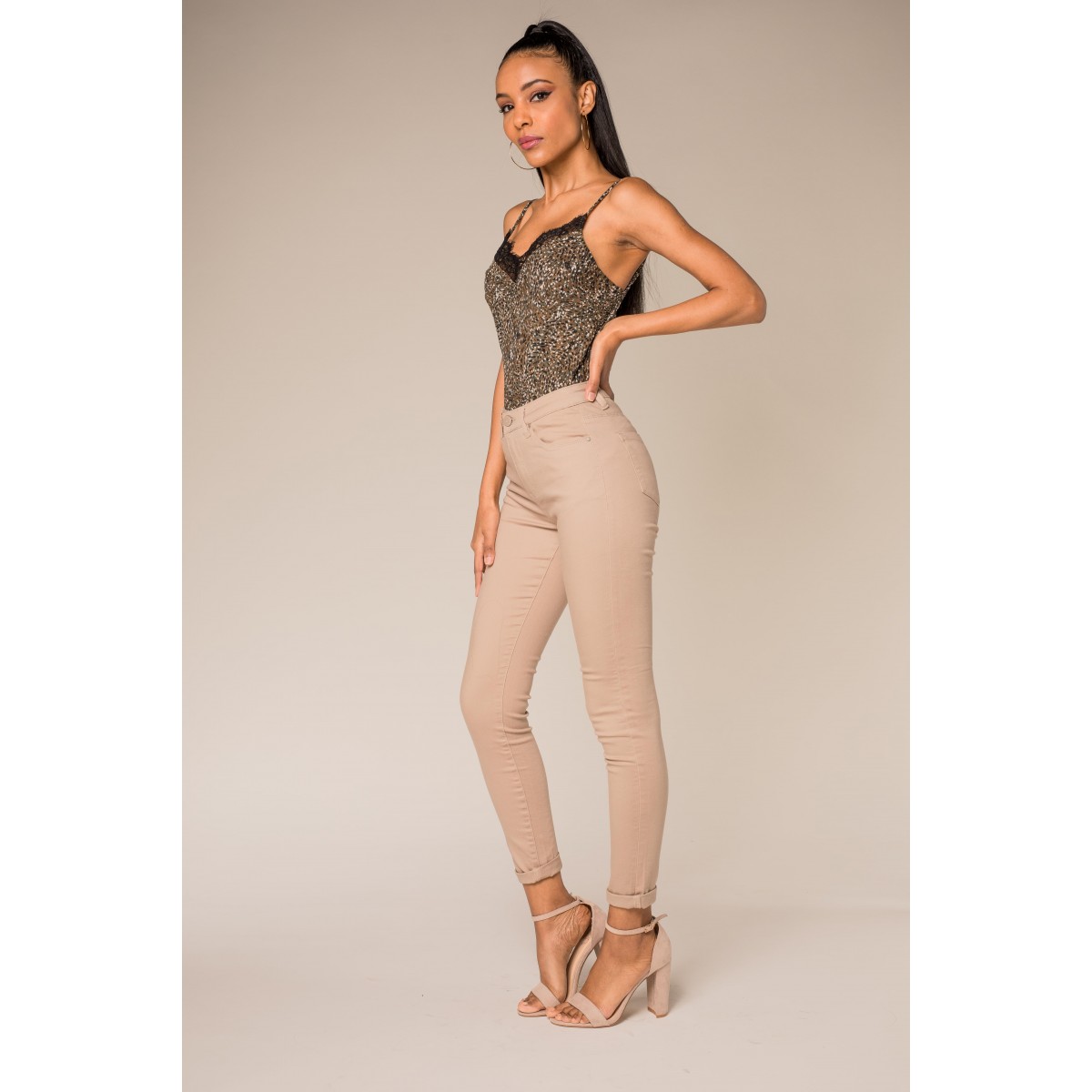 Pantalon slim stretch beige femme - Matière noble 29,90€